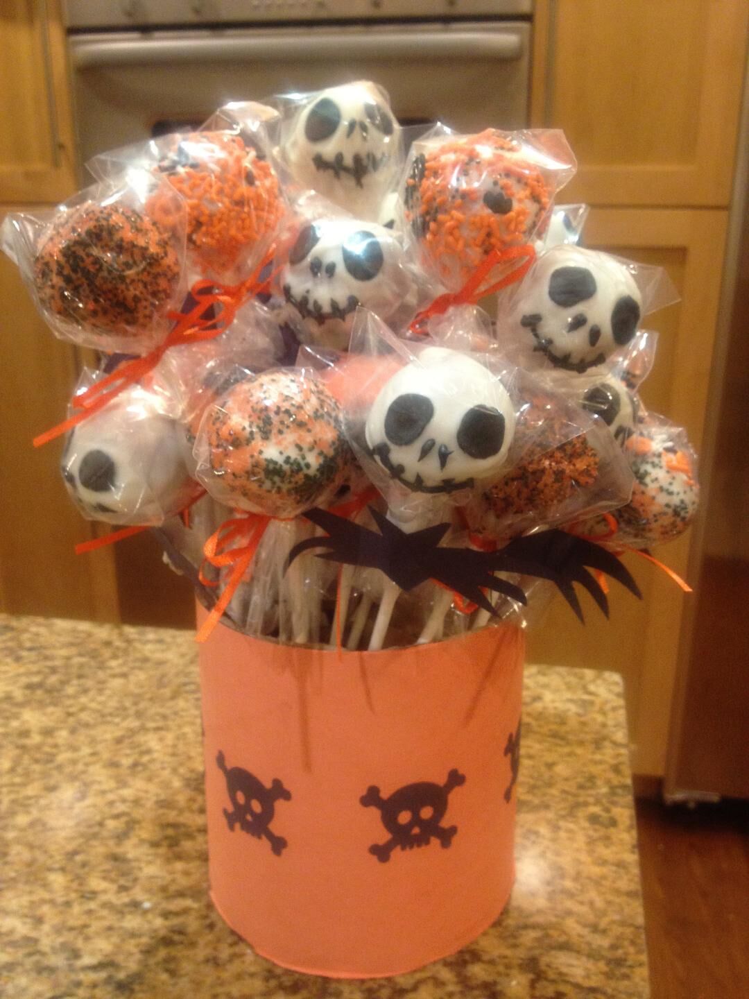 Cake-pops Halloween is Baking Season